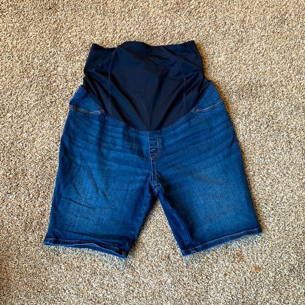 Maternity ❄️3/$17